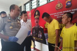 Polisi Pariaman ringkus dua pelaku pencurian sepeda motor