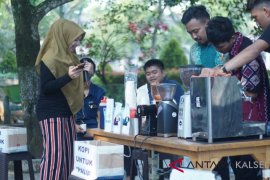 Lewat ngopi, bantu korban gempa Palu dan Donggala