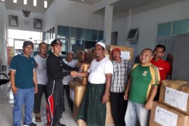 Majelis taklim Kumala Nur Furqon kirim ribuan pakaian ke Palu-Doggala