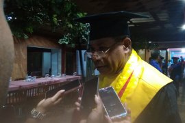 Peningkatan status Akpar Biak terkendala tenaga dosen