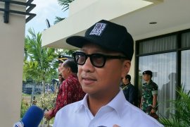 Minister invites millennials to become pioneers of peace