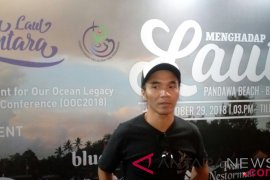 Kurangi Sampah Plastik, Kaka "Slank" Selalu Bawa Tumbler