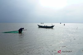 Nelayan Karawang dilibatkan cari korban Lion Air