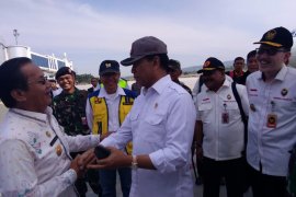 Menkopolhukam pantau perkembangan Kota Palu pascatanggap darurat bencana Page 1 Small