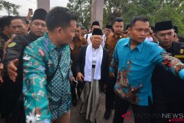 Ma'ruf Amin Hadiri Apel Hari Santri