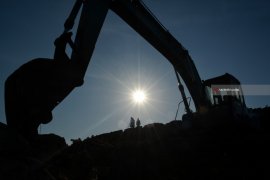 Pemantauan Tanggul Penahan Lumpur Sidoarjo