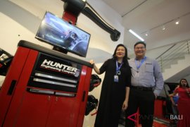 Produk inovatif perawatan kaki mobil berteknologi "Hunter Upgradable"