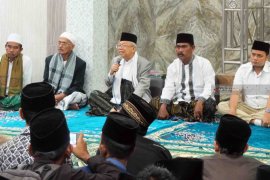 Cawapres Ma'ruf Amin Menyapa Santri di Yayasan IBU Pakusari Jember