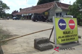 Penarikan retribusi di Terminal Muarabulian dihentikan sementara