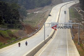 Target pengoperasian ruas jalan tol baru
