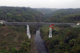 Terowongan Cirahong peninggalan Belanda