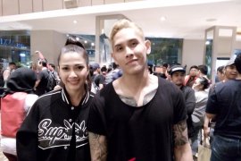 Artis Andrea Dian positif corona, sejumlah selebritas berikan dukungan moril