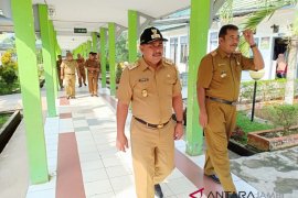 Wabup Sarolangun tinjau proyek rumah sakit