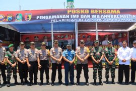 Kapolda Jatim dan Pangdam V/Brawijaya Tinjau Pelabuhan Ketapang