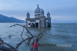 MASJID APUNG PASCAGEMPA PALU