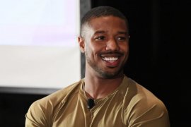 Michael B Jordan akan perankan Superman?