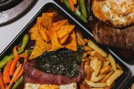 Menikmati 'steak &amp; pasta 31' terjangkau