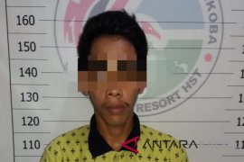 Pemuda dari HST ini transaksi narkoba di halaman masjid