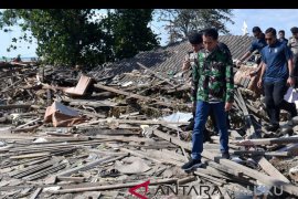 Ibadah Minggu di Ambon doakan korban gempa Palu