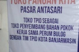 Pemkot Banjarmasin resmikan toko penyeimbang harga pasar
