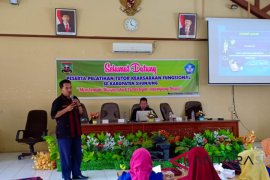 Disdikbud Sijunjung bekali tutor keaksaraan tingkatkan kompetensi