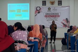 Universitas Pancasila gelar Grooming and Beauty Class