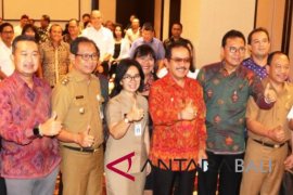 Badung bentuk tim khusus tertibkan "pemangku" pariwisata