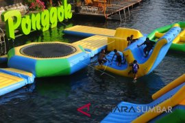 WISATA UNGGULAN UMBUL PONGGOK Page 1 Small