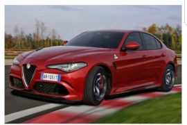 Alfa Romeo Giulia sabet penghargaan Sport Auto