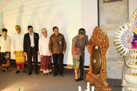 Wagub Bali minta pemuda tingkatkan baca "Bhagavad Gita"