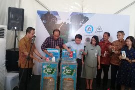 Tetra Indonesia-EcoBali kelola sampah kemasan minuman