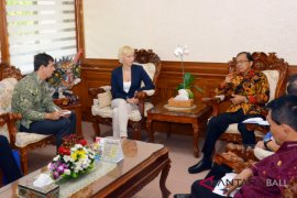 Koster ingin kerja sama luar negeri berkualitas