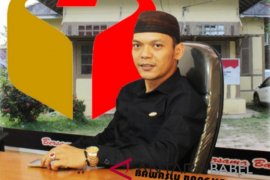 Bawaslu Bangka Barat latih panwascam tangani pelanggaran
