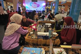 Festival Belanja jelang libur akhir tahun Page 2 Small