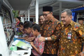 Banyumas luncurkan gerakan gemar membaca