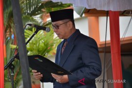 Setiap 10 November ingatan kolektif bangsa tertuju pada keberanian