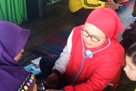 Animo Lansia Bulu Mario untuk hidup sehat tinggi