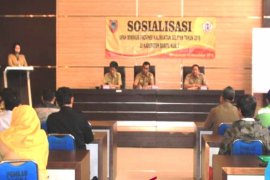 Disnakertrans sosialisasikan UMP 2018