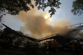 Kebakaran Pabrik Pengolah Kayu