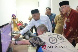 Kepala BKN pantau tes CPNS Penajam