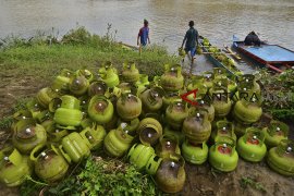 Konsumsi gas elpiji subsidi naik