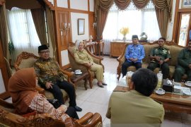 Pemerintah Akan Ikut Bantu Pembangunan Tiga Kabupaten