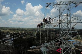 Indonesia`s target of electrification set at 99.9 percent in 2019