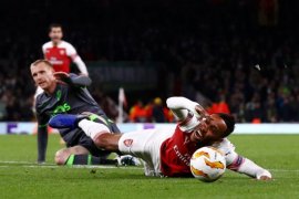 Meski seri lawan Sporting, Arsenal lolos 32 besar