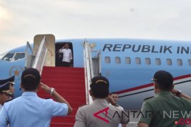 Presiden tinjau Posko COVID-19 Jateng dan program padat karya