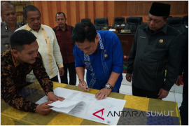 Buah pembangunan harus dinikmati masyarakat