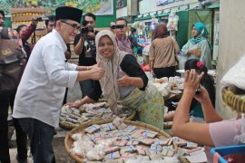 Ruhut Sitompul: Pak SBY bukan bermain dua kaki