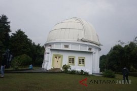 Lebih dekat mengenal Observatorium Bosscha