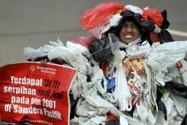 Setahun, masyarakat Indonesia gunakan 9,8 miliar kantong plastik