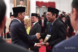 Pemberian Gelar Pahlawan Nasional Kepada Brigjen KH Syam'un